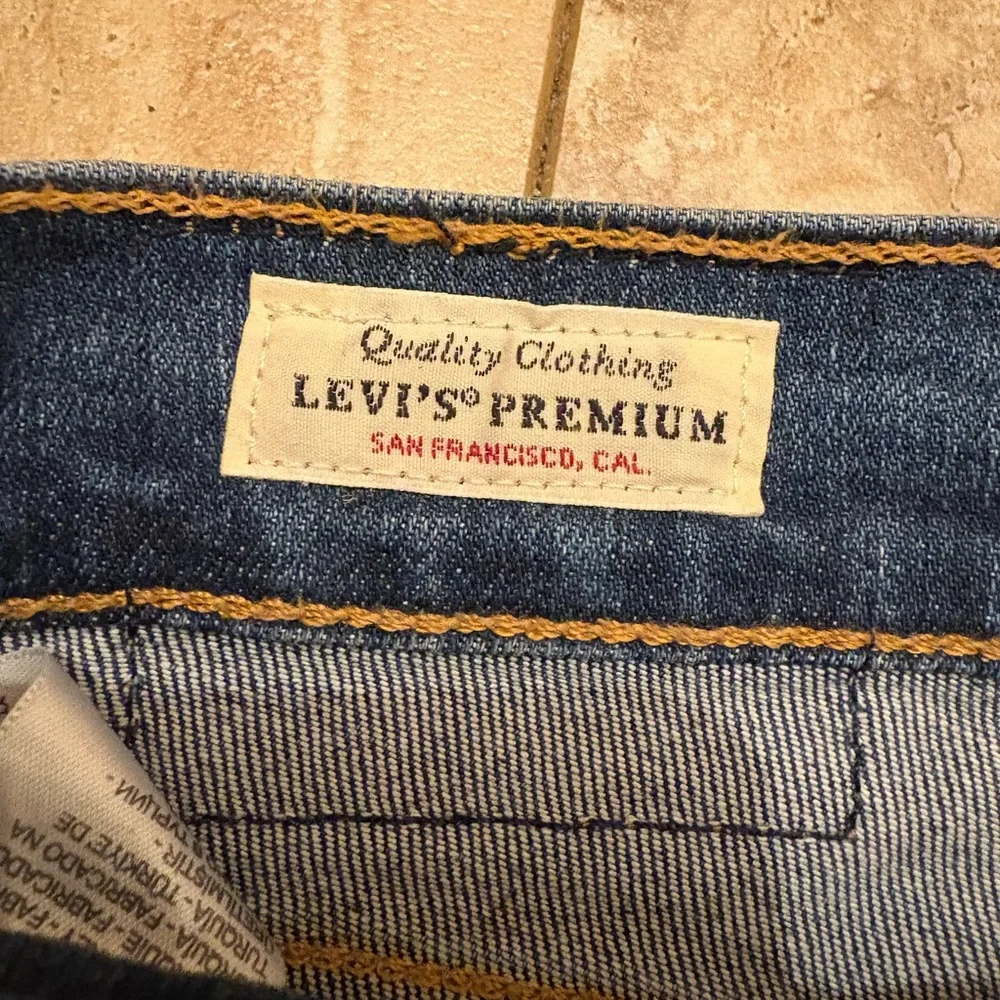 LEVI’S 724 HIGH RISE STRAIGHT WOMEN'S JEANS SIZE 29 - Picture 8 of 15